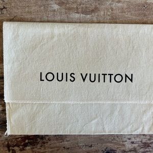 Authentic Louis Vuitton, small/medium dust bag